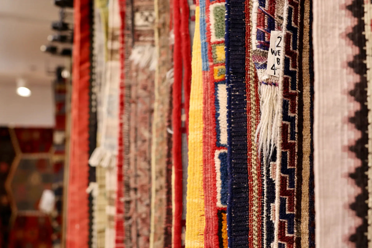 The Definitive Guide to Area Rugs: How to Choose, Size & Style Them for Your Colorado Home