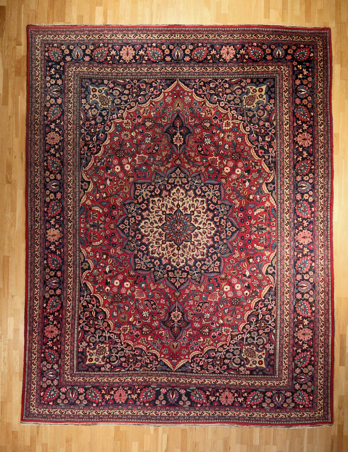 Antique Meshad