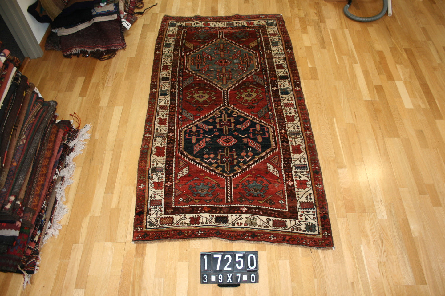 Antique Sarab