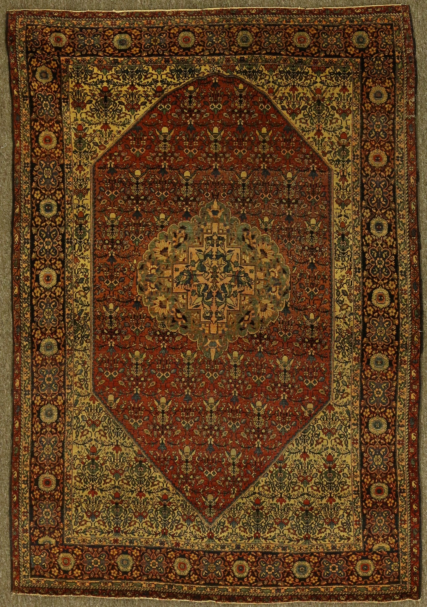 Antique Faraghan Sarouk