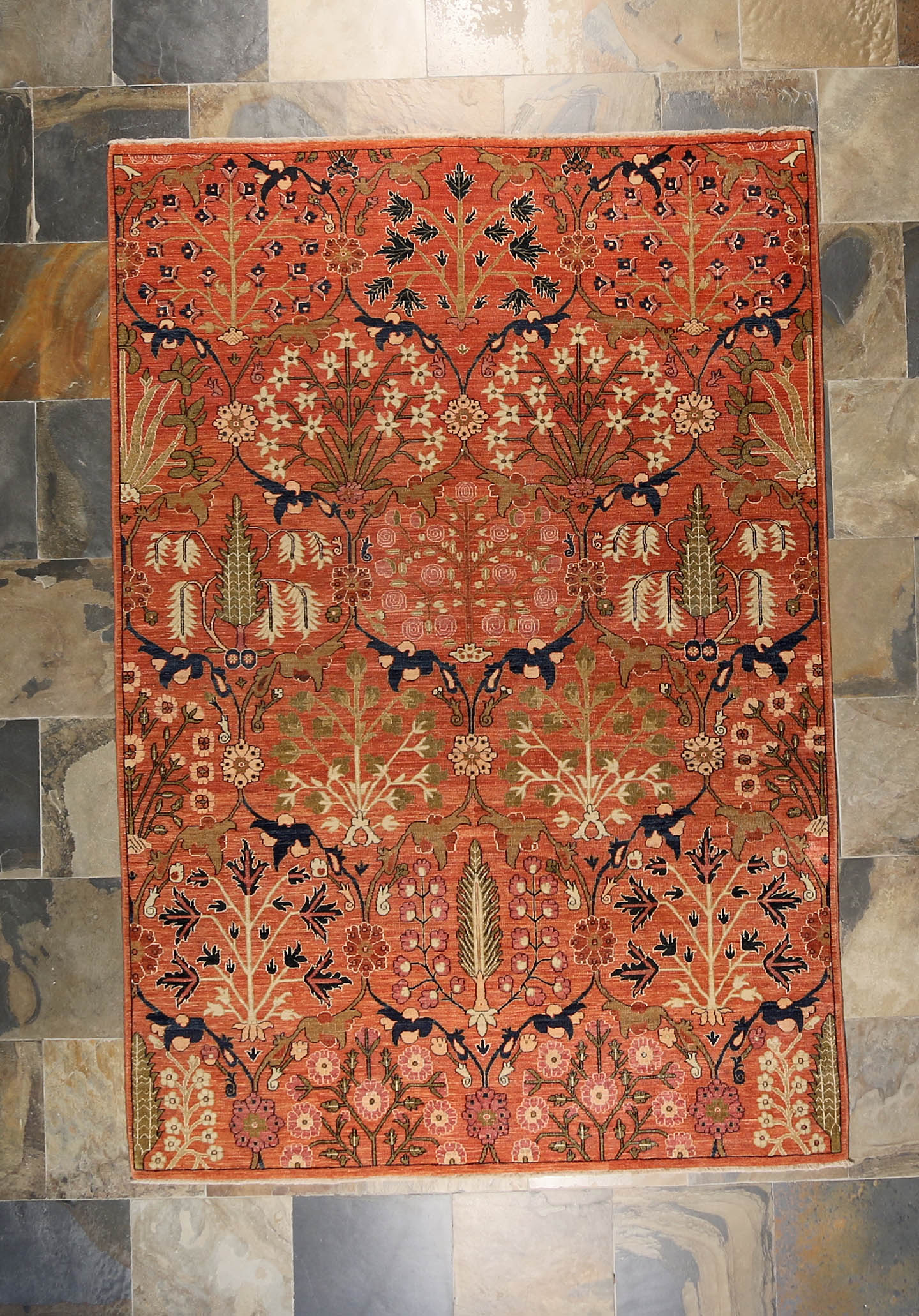 Antique Agra Design