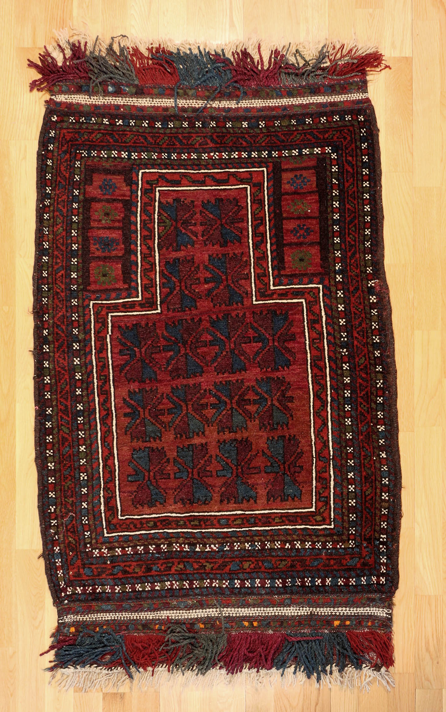Antique Belouch Prayer
