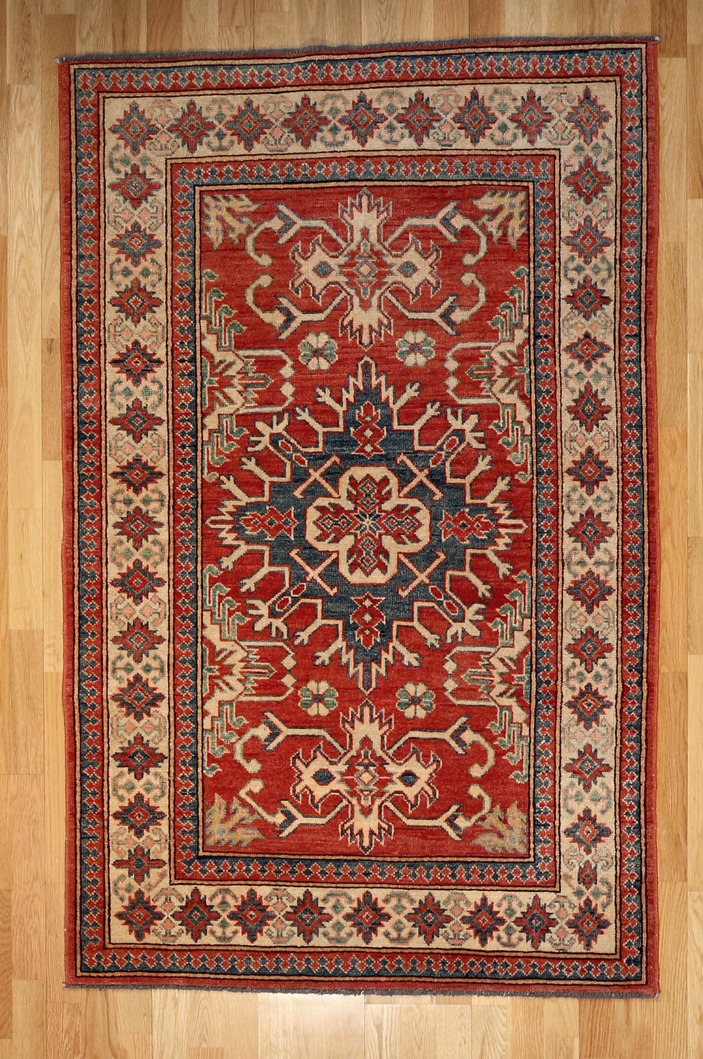 Ghazni Kazak Design