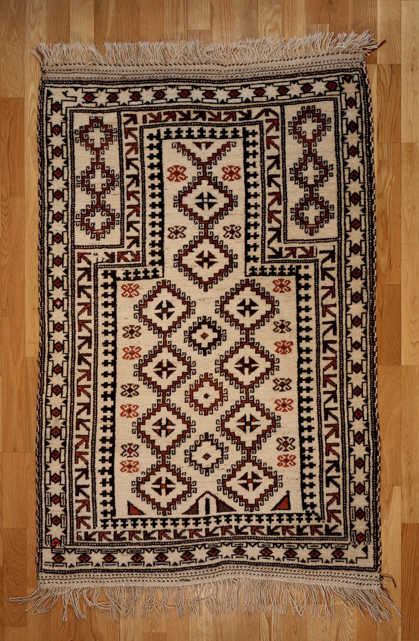 Antique Belouch