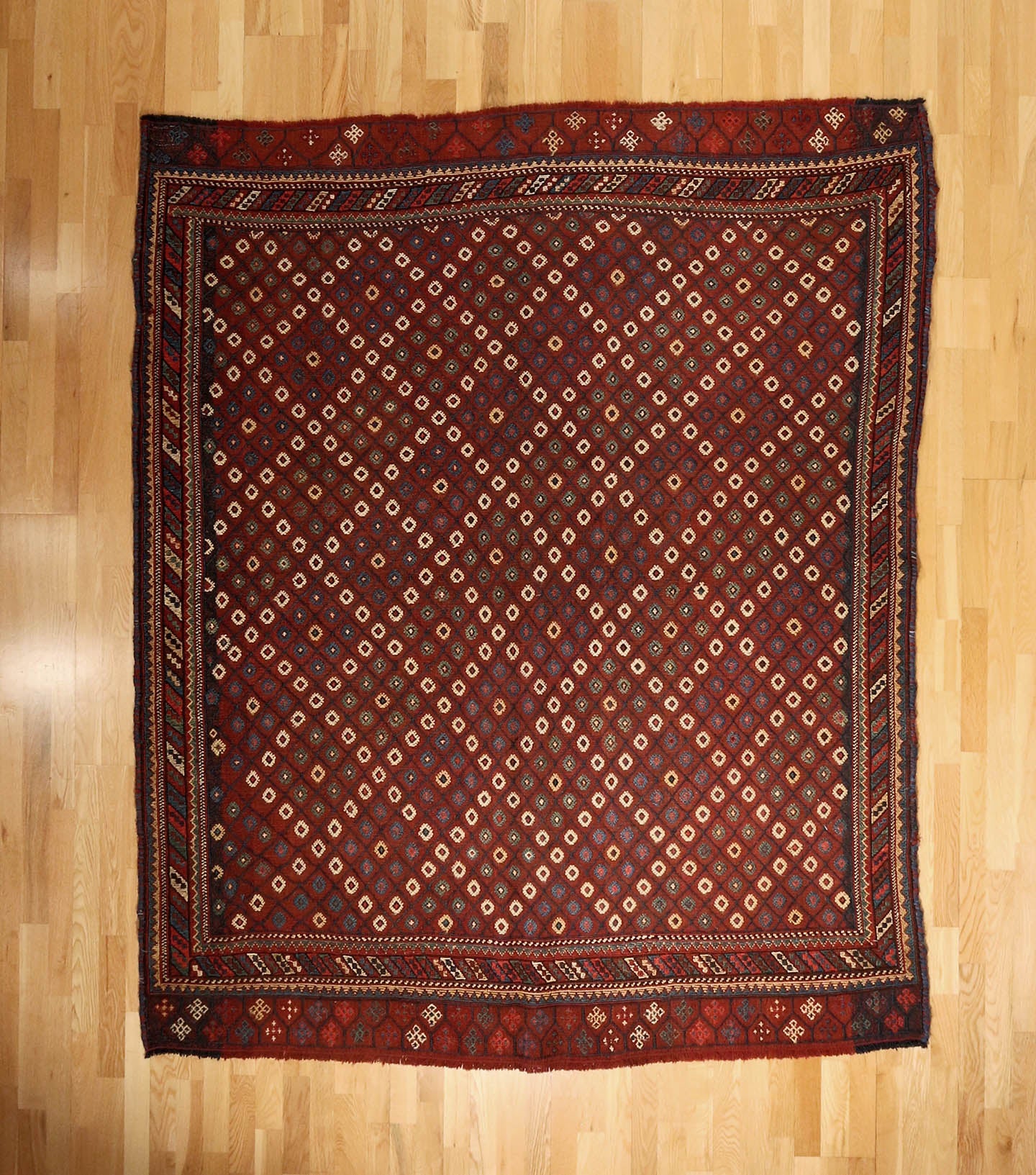 Antique Malayta GiGim Kilim