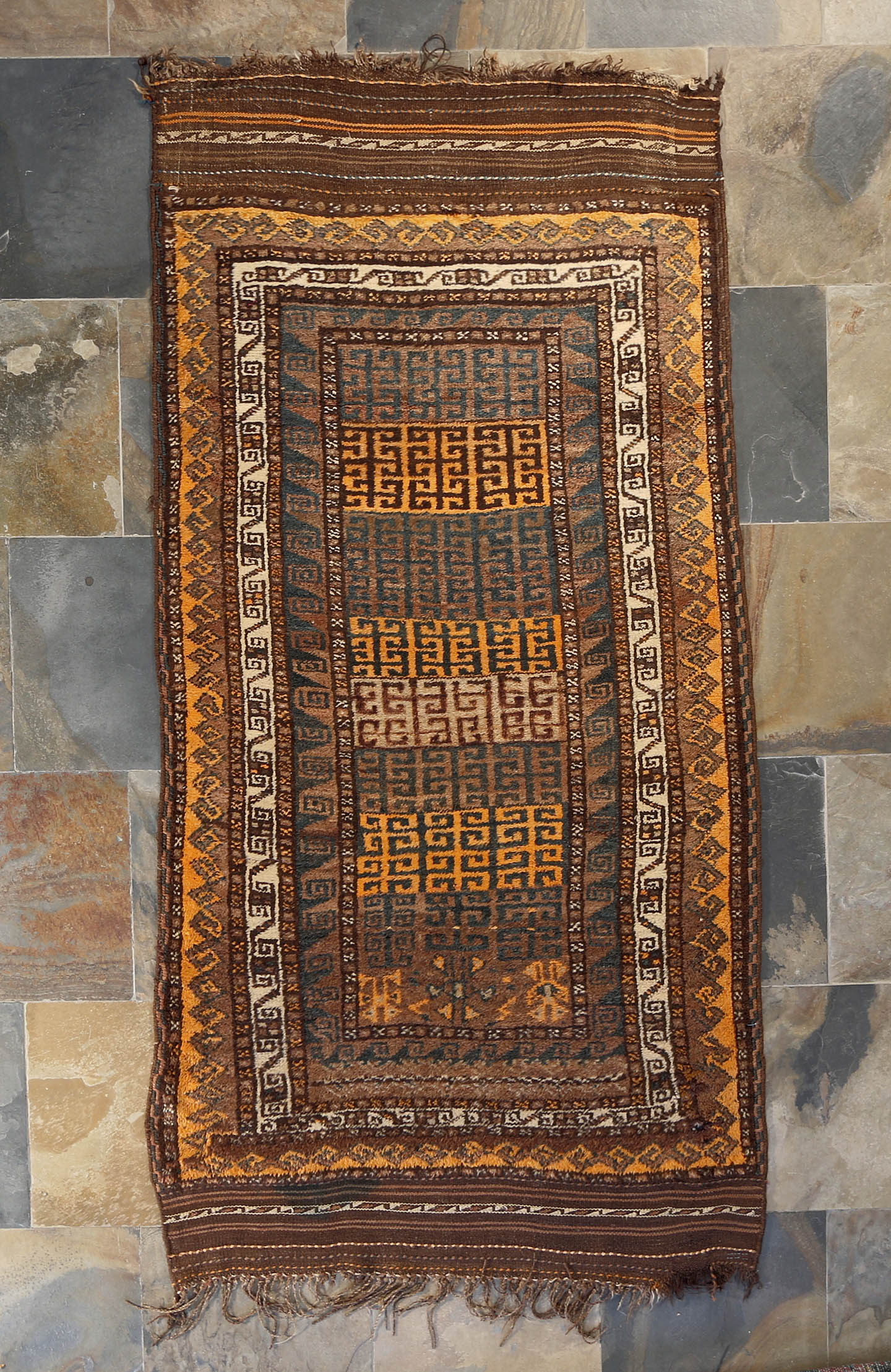 Antique Belouch