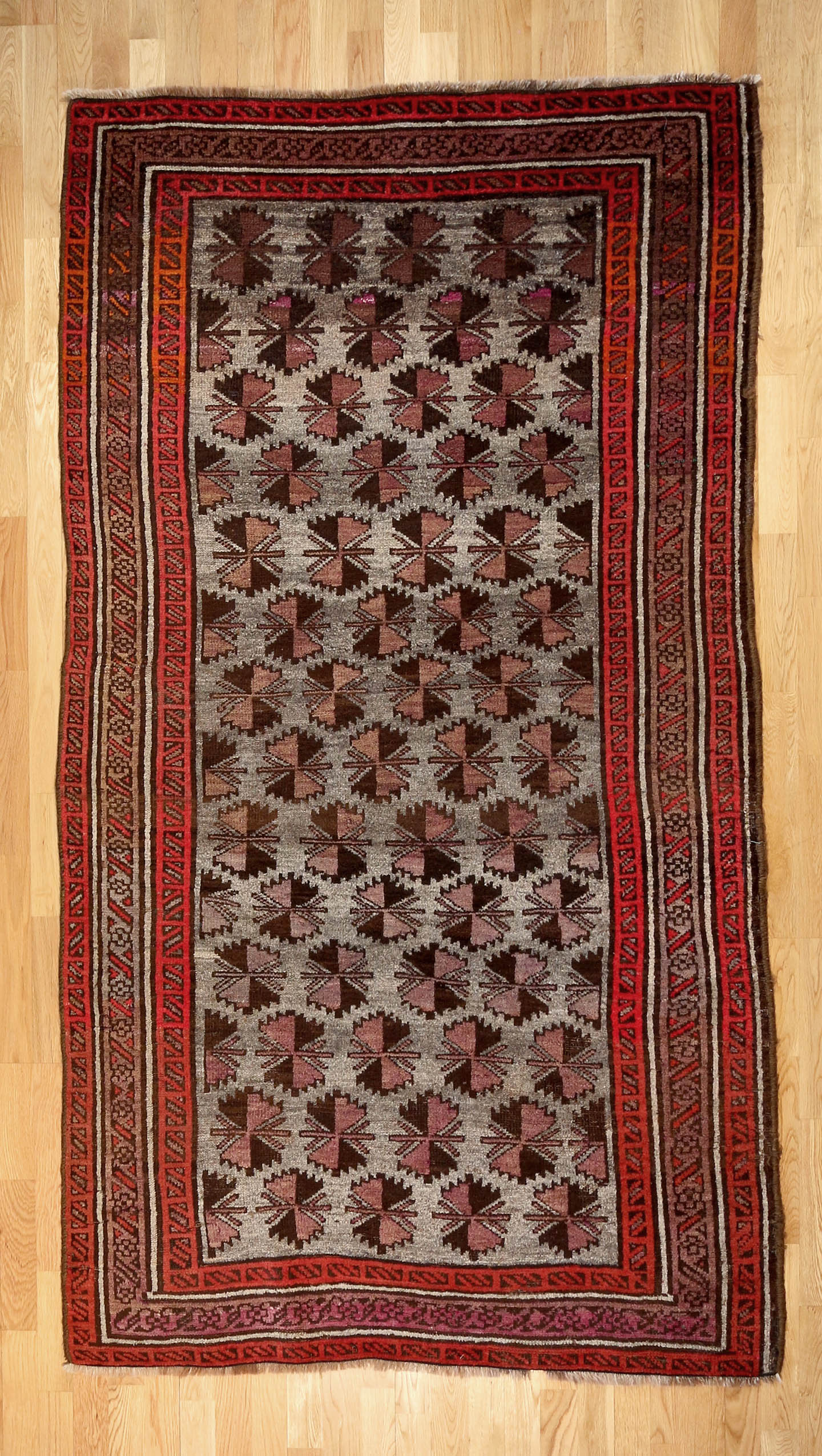 Antique Belouch