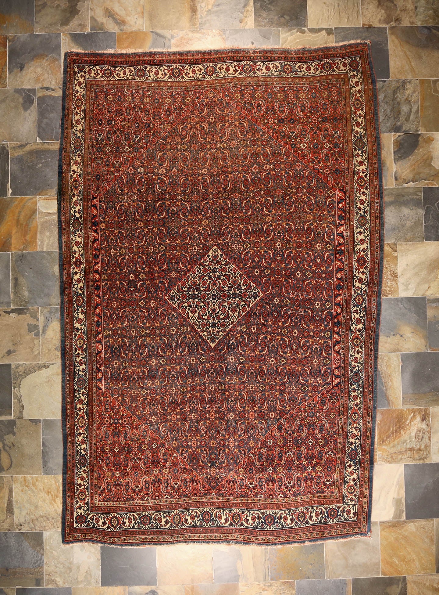 Antique Bidjar