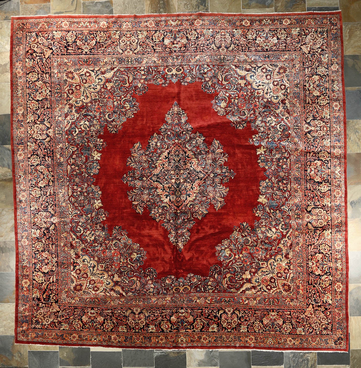 Antique Sarouk