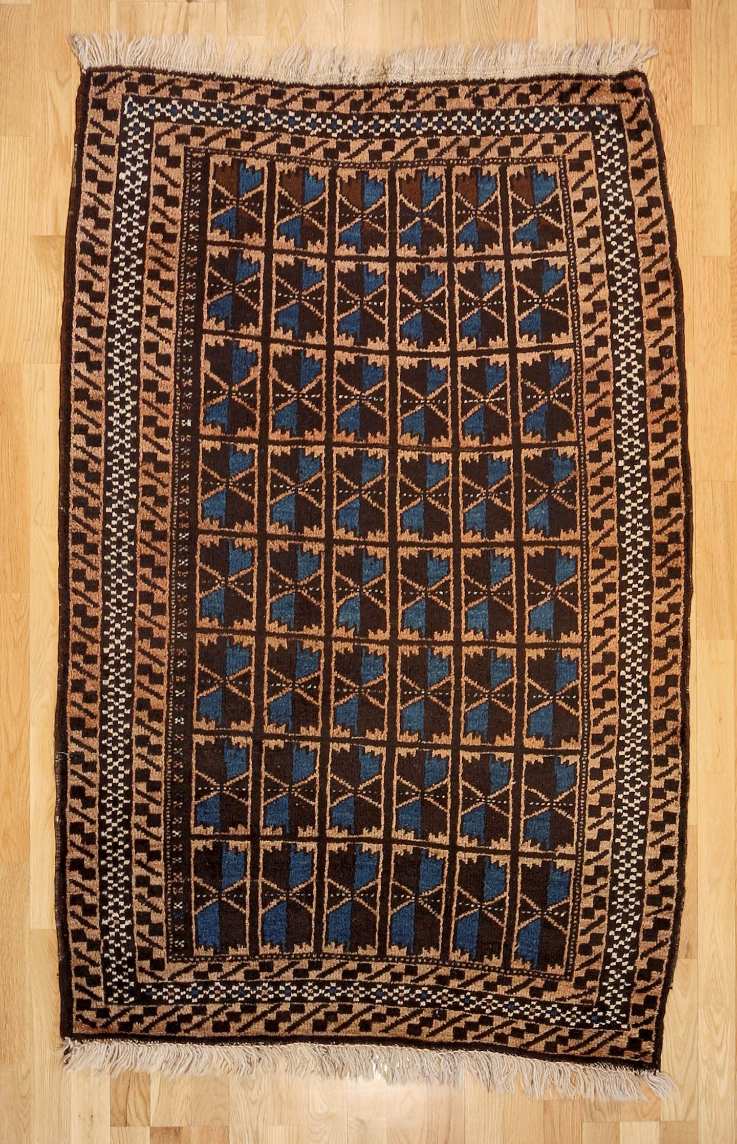 Antique Belouch