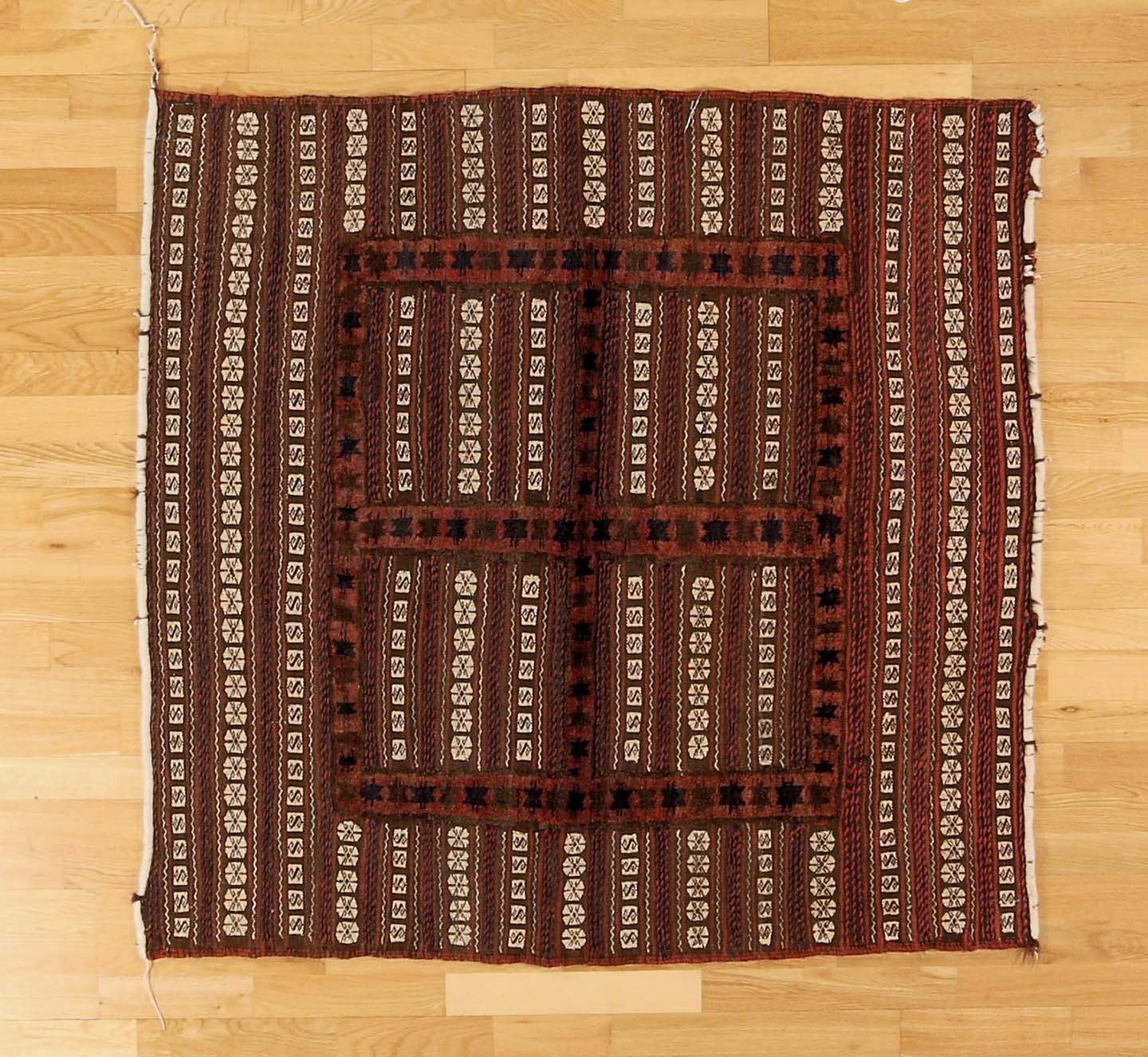 Antique Belouch Sofra