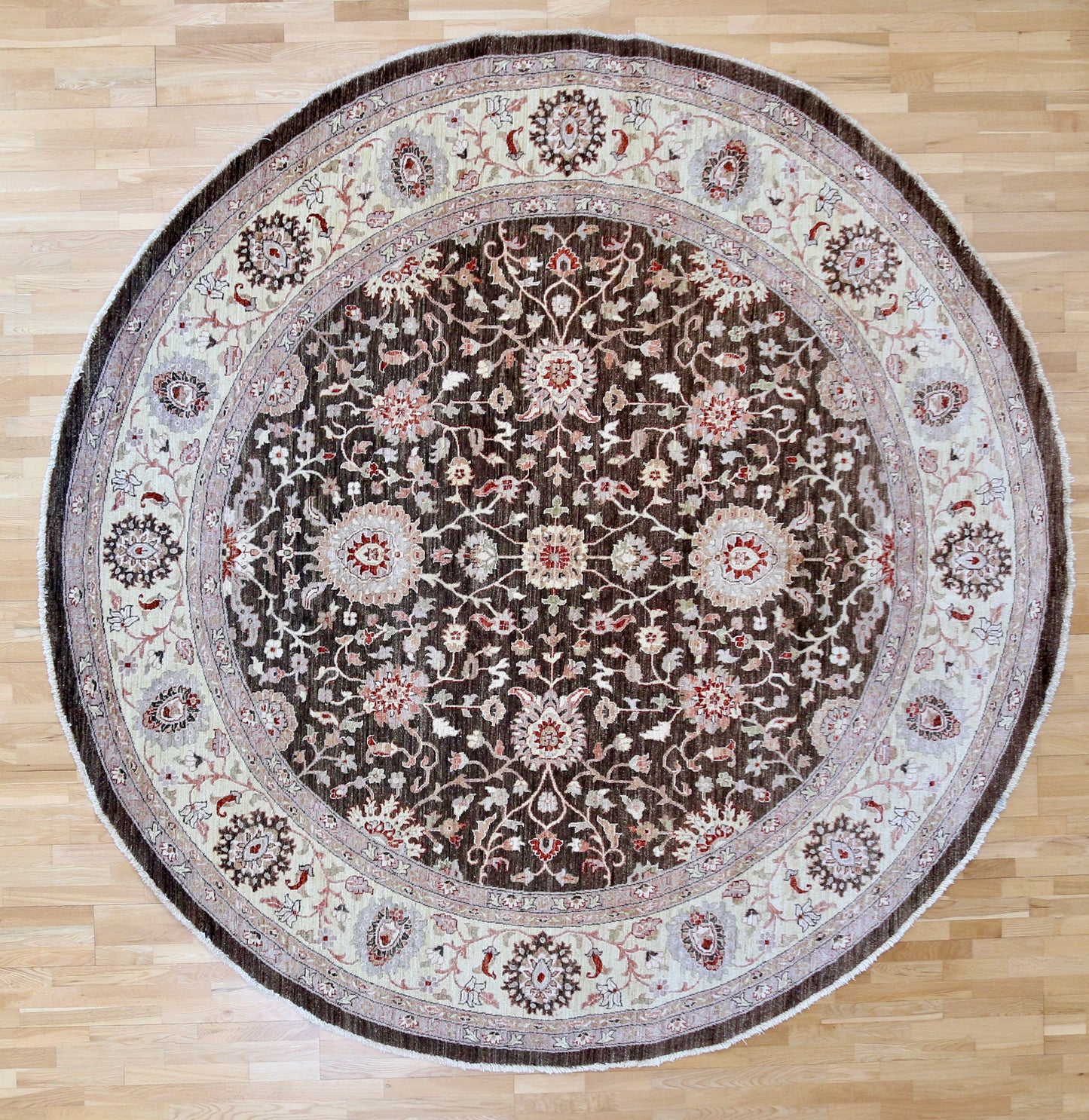 Round Agra Design
