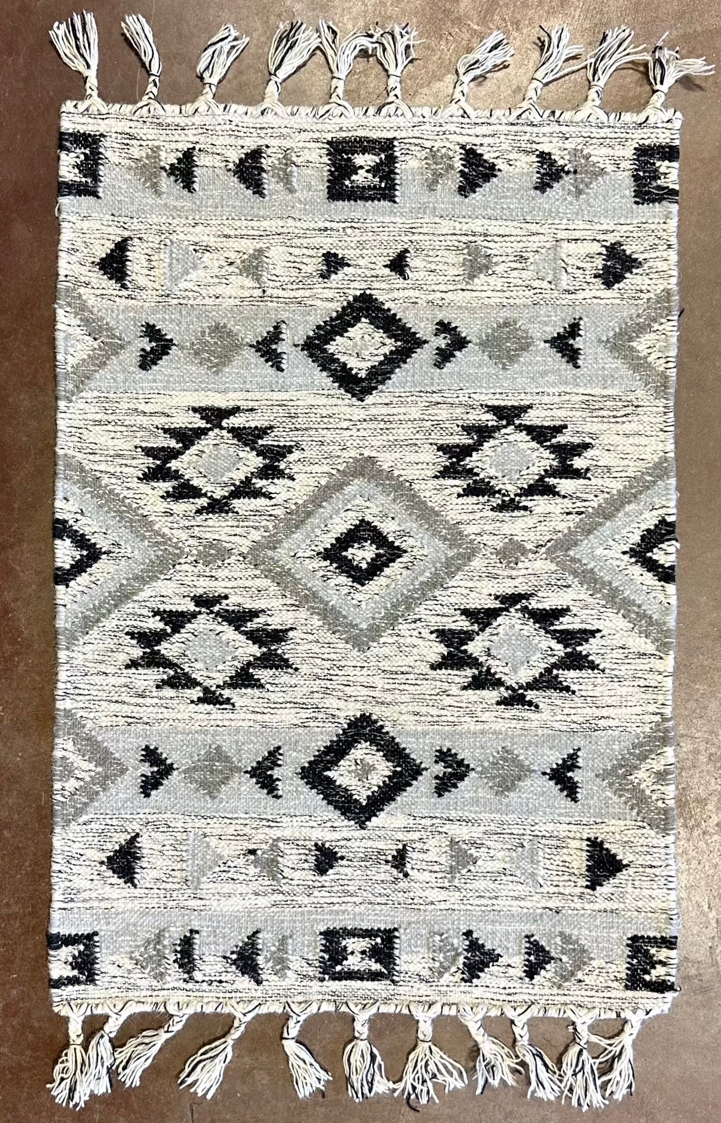 Isberian Adobe Collection Design #ADI-003