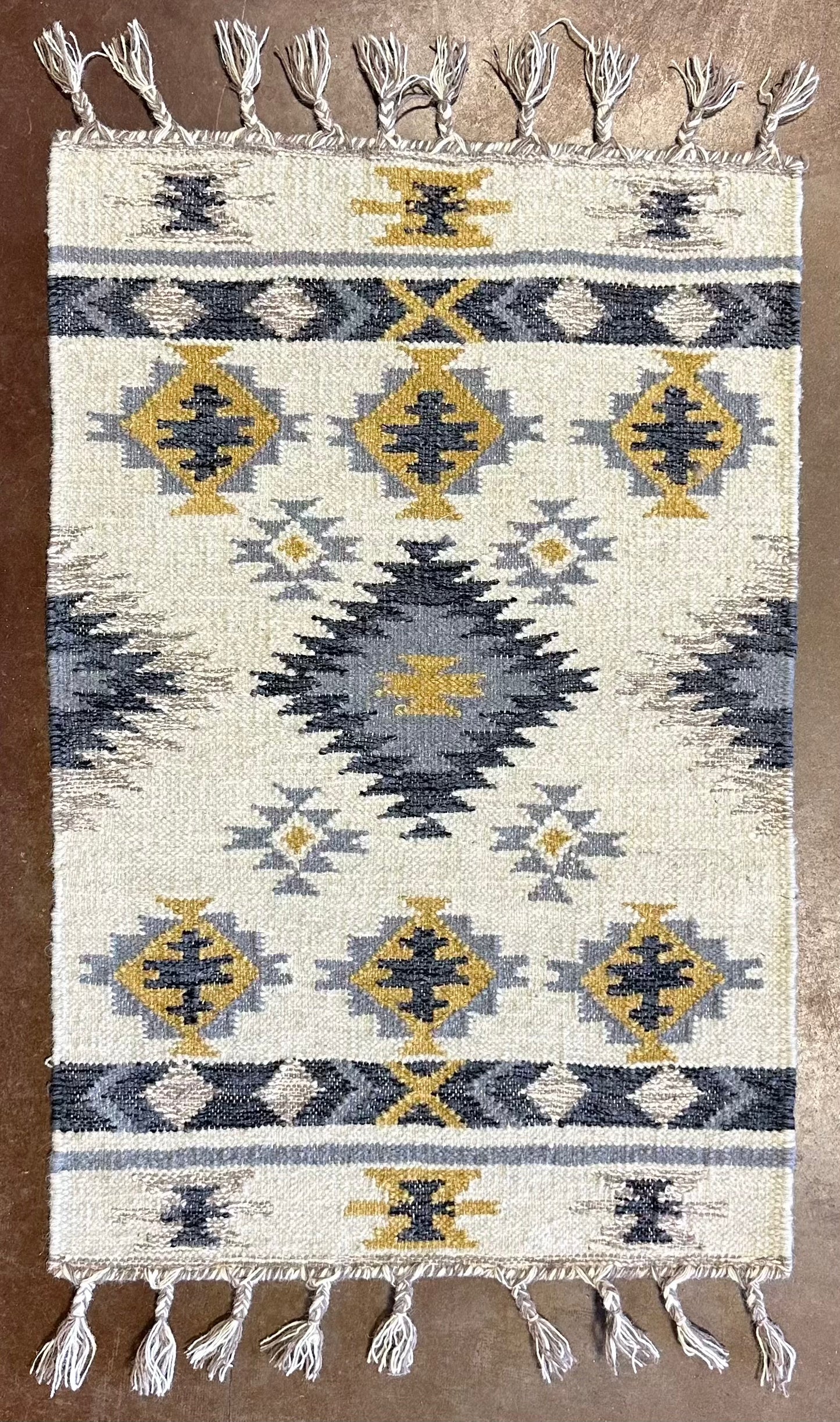 Isberian Adobe Collection Design #ADI-005