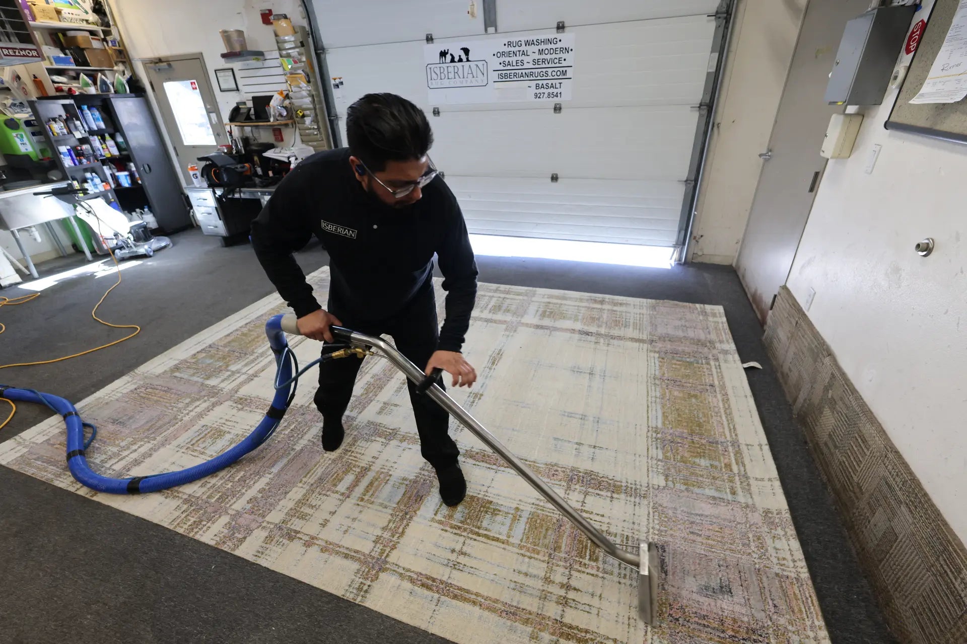 DIY vs. Professional Rug Cleaning: What You Risk Doing It Yourself