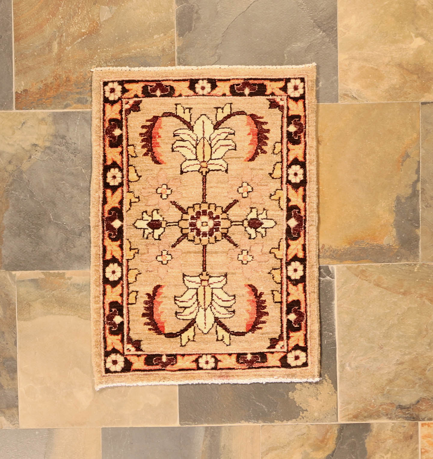 Ushak Design
