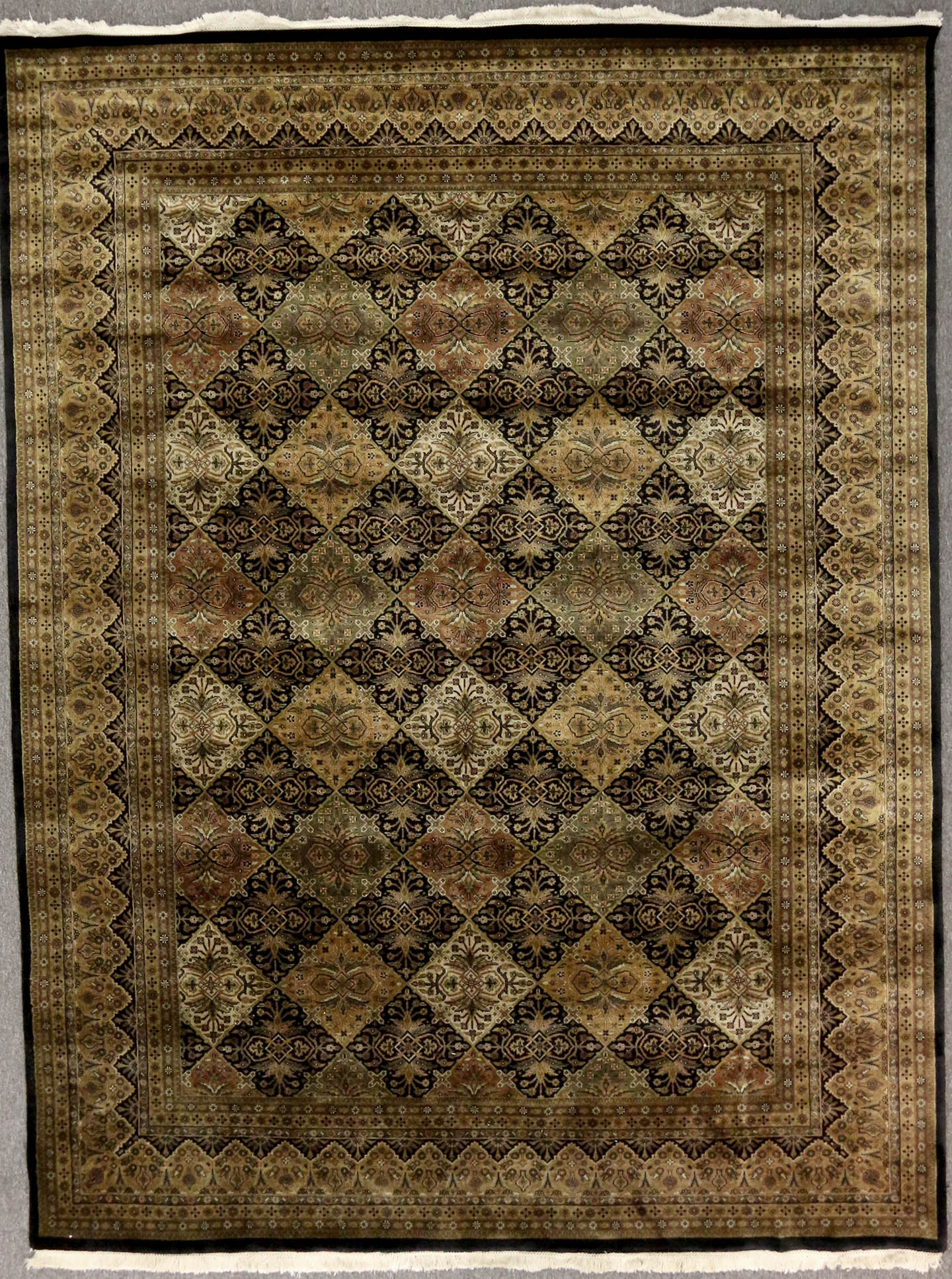 Tabriz Design