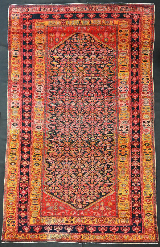 Unusual Antique Malayer